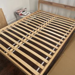 Full Size Bed Frame and Slats 