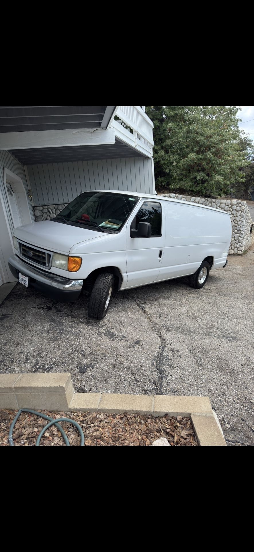 2006 Ford E-350