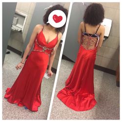 Red prom dress