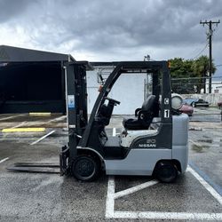 Nissan 50 Forklift 
