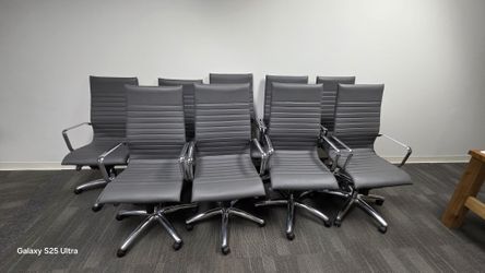 10 CorpDesign Zetti High-Back Executive Office Chairs – Like New – Modern Gray & Chrome