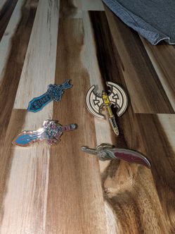 Artix entertainment pins