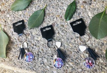 Personalized keychain.