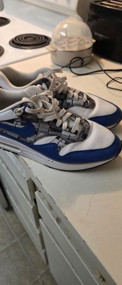 Nike shoes