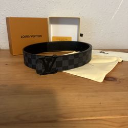 LV Men’s Belt