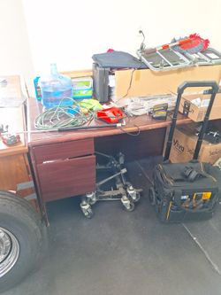 Office Desks, Credenza, Filing Cabinets, Partitions, L SHAPE DESKS *OBO
