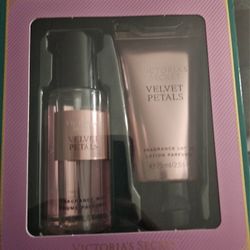 Victoria's Secret Velvet Petals Fragrance Set 