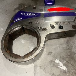 hydraulic torque wrench 