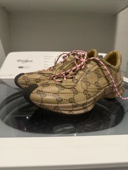 Gucci (WMNS) Gucci Run Sneaker 'Beige Ebony Monogram'