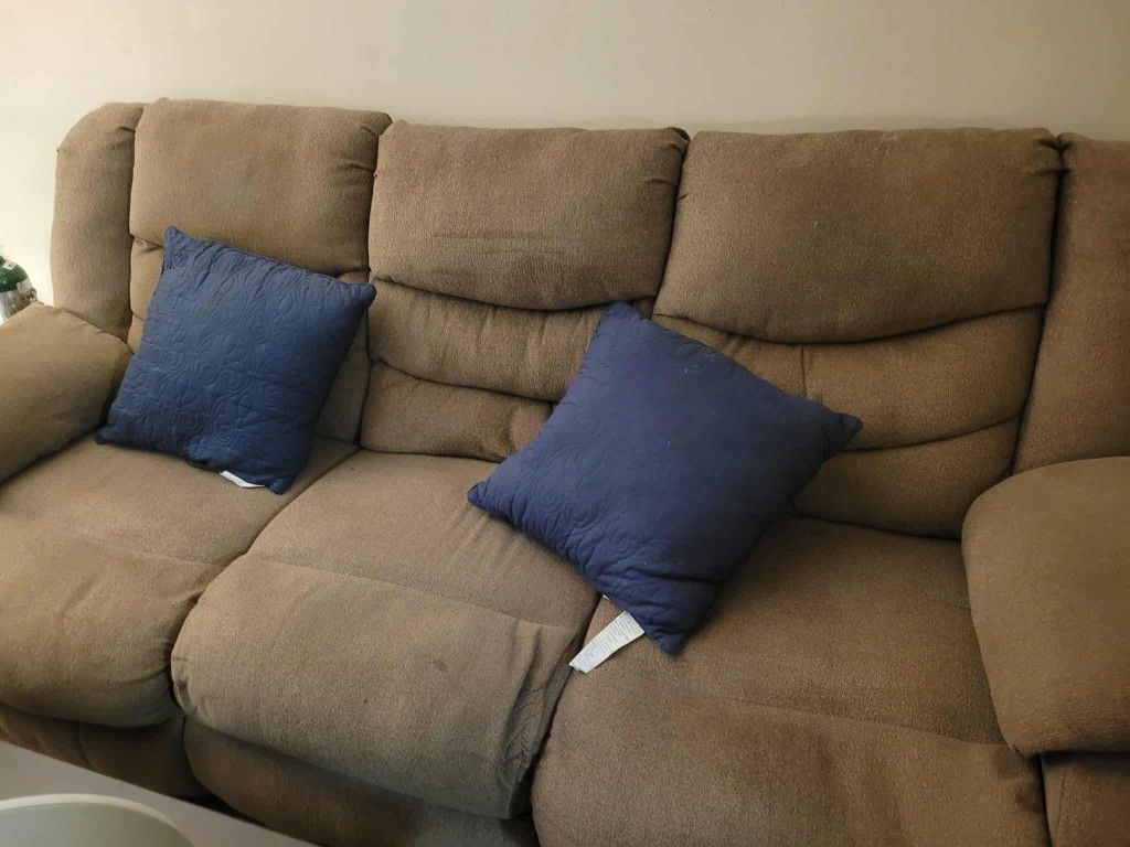 Manual Couch