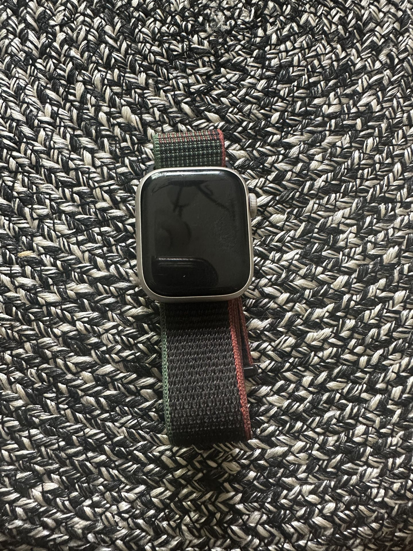 41mm Apple Watch Series 8 
