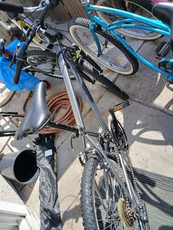 24" mountain bike perfectly working