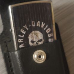 Zippo Harley Lighter And Leather Case