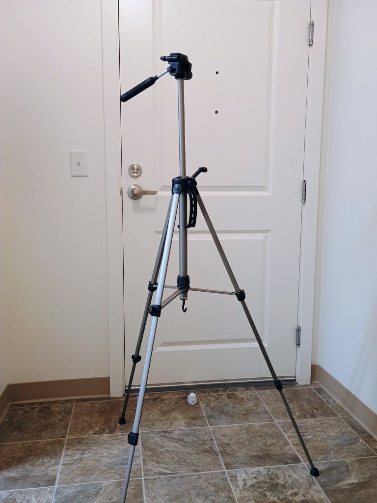 MX-1000 Tripod 