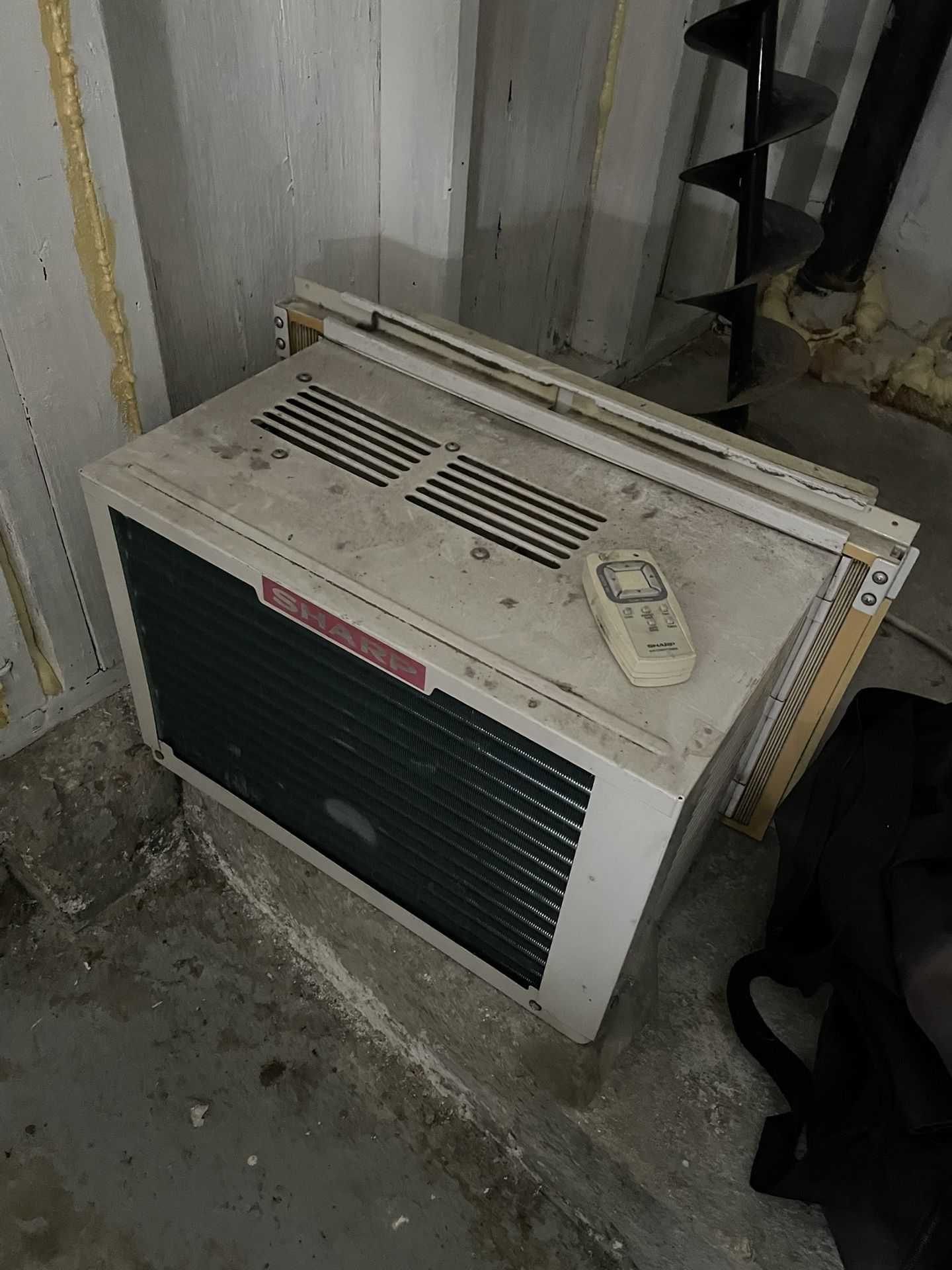 Sharp Window AC