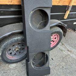 2010 Chevy Silverado Crew Cab 12“ sub box