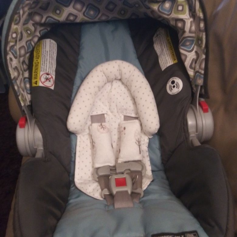 Graco Infant Carseat Boy
