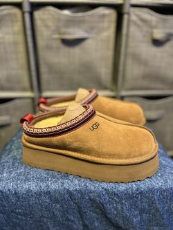 Uggs Size 8