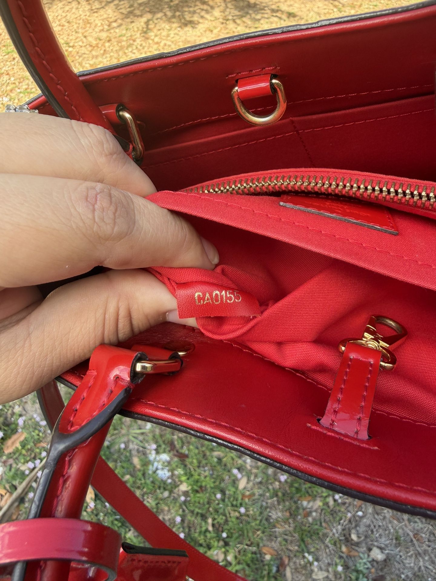 Authentic Louis Vuitton Hand Bag Montaigne BB Red Vernis