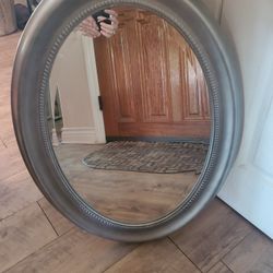 Beautiful Metal Finish Oval Wall Mirror