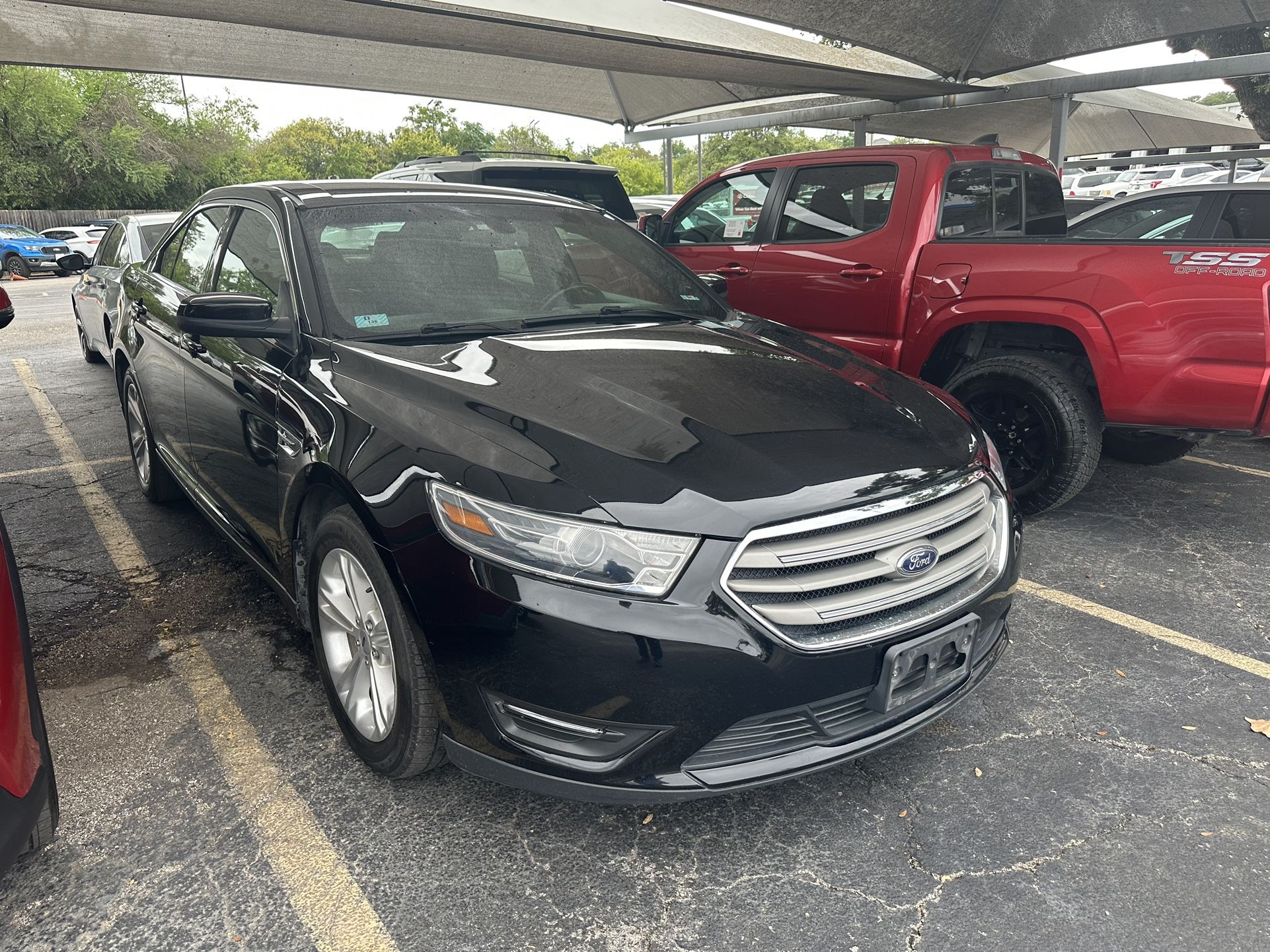 2016 Ford Taurus