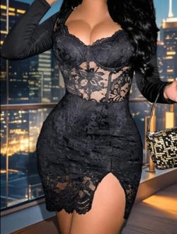 LACE MIDI DRESS ( SIZE LARGE )