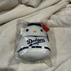 Hello Kitty Dodger Giveaway