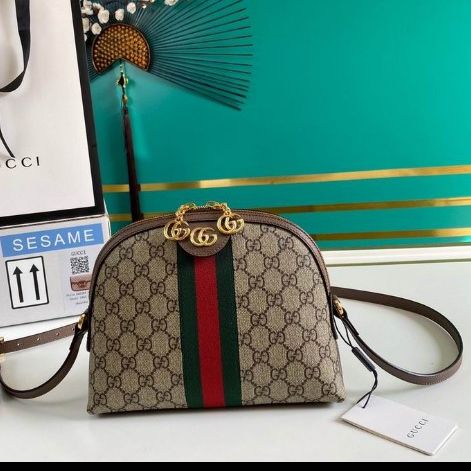 Gucci Bag for Sale in Cleveland, OH - OfferUp