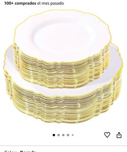 New disposable plastic plates,150 little ones and 150 big ones 300 in total