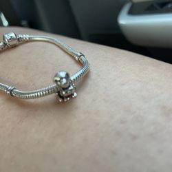 Pandora / James Avery 