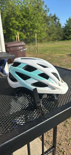 Women’s Bike Helmet