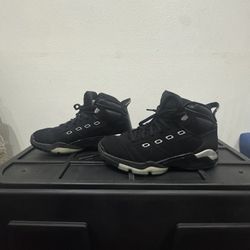 Size 9.5 Air Jordan 6-17-23 Metallic Silver