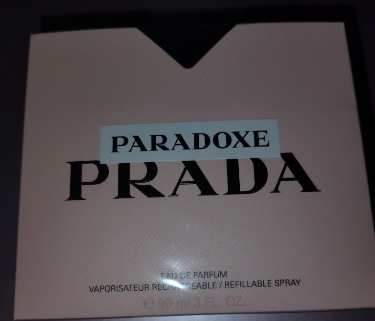 PRADA PARADOXE