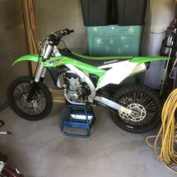 2017 Kawasaki 450f LIKE NEW 