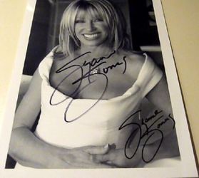 Autographs Suzanne Somers (Deceased )Chrissy Snow Of Threes Company Apx 5x7 Hand Signed Photocopy 