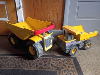 Pair of Nice vintage, All steel Tonka trucks
