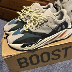 Adidas Yeezy Waverunner 