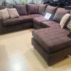 New Brown  Fabric 2 Pc Sofa Sectional With Reversible Chaise 