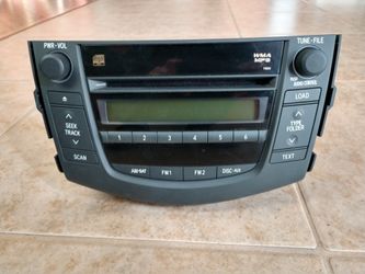 Toyota RAV4 2006-2012 factory radio