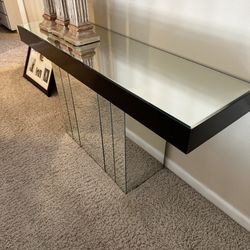 Modern Glass & Mirror Console Table – 56” Wide 