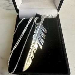 925 Vintage Sterling Silver Feather Combination- Brooch And Pendant Necklace - 18 In Rope 925 Chain Included