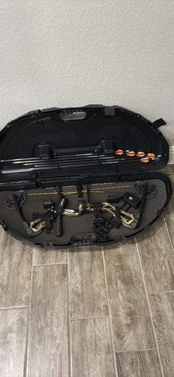 Diamond Infinite 305 and Edge 320  bows