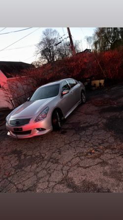 Infiniti g37 x
