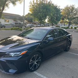 2018 Toyota Camry Se Edition By Owner 