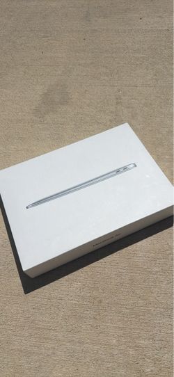 Brand New Apple MacBook Air 13” – 256GB SSD
