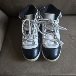 Jordan 11s 3y