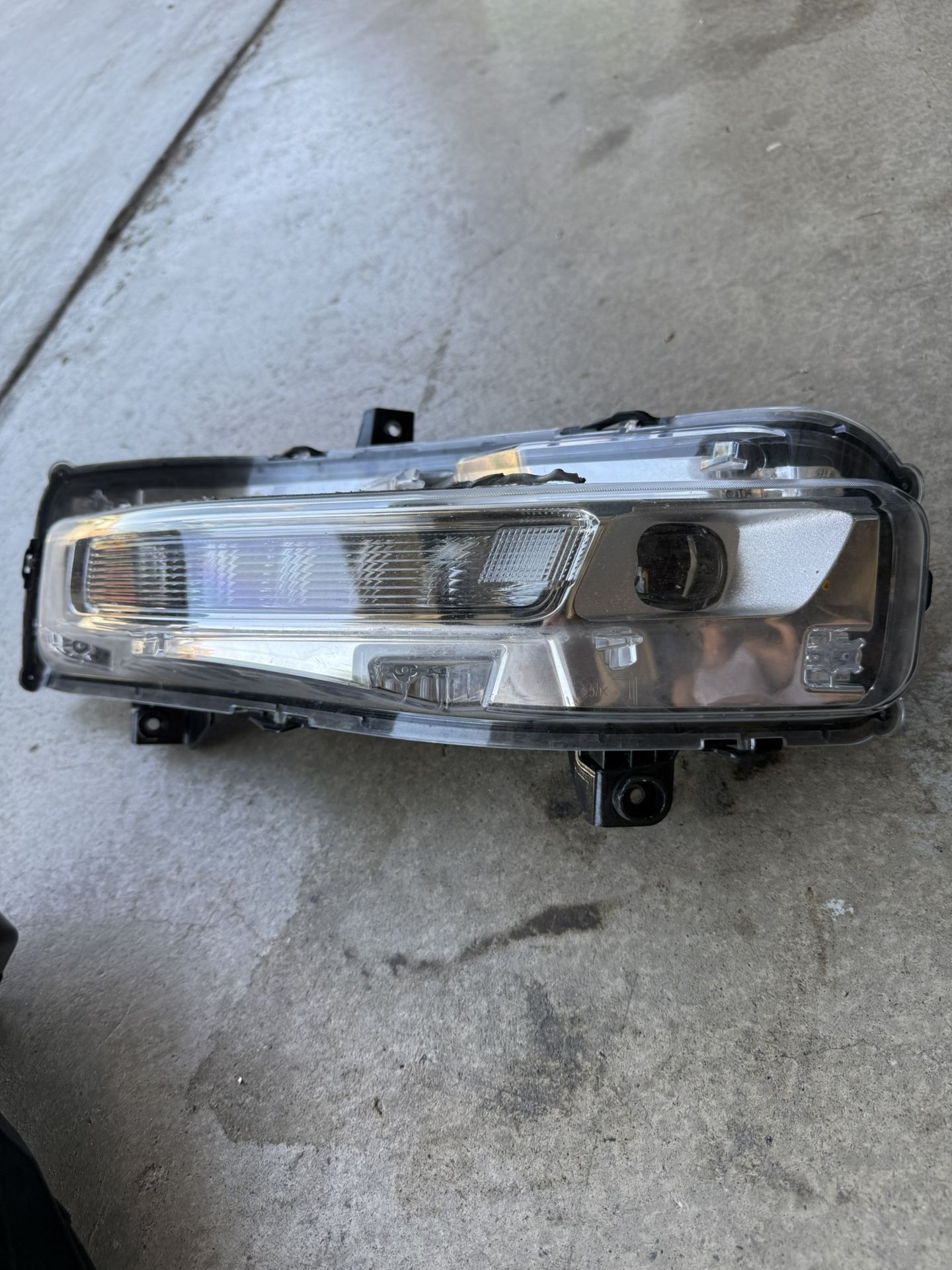 Oem mustang gt turn signals 2018-2023