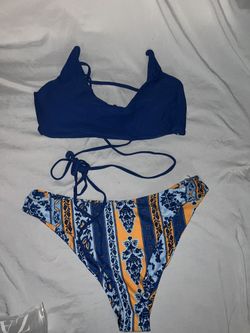 Women’s Swim 2-Piece NWT Size Large