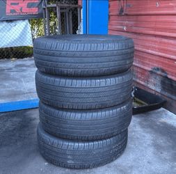 235 65 18 Michelin Set of 4 Used