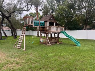 Play set make offer